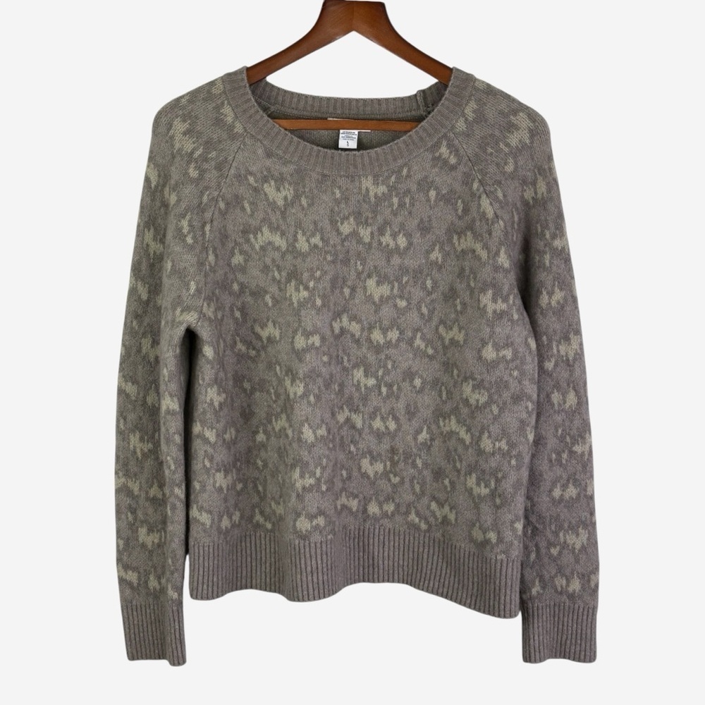 Athleta Merino Wool Blend Crewneck Sweater Hawthorn Animal Print • Size Large - Picture 2 of 9